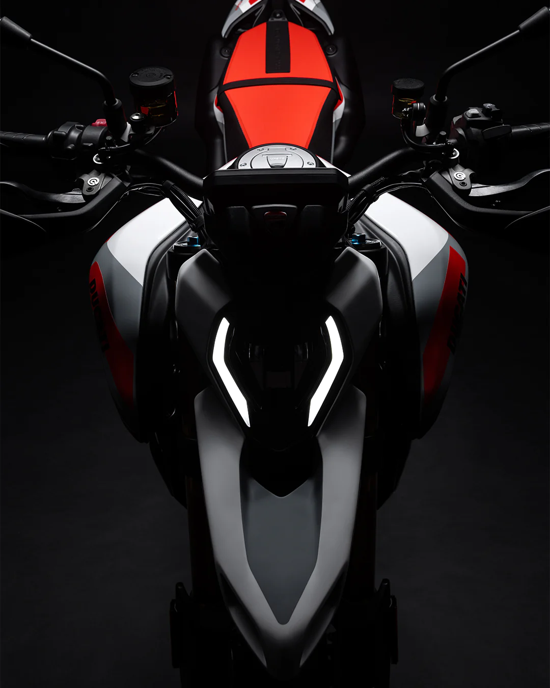 2026 Ducati Hypermotard V2 SP - Image 5