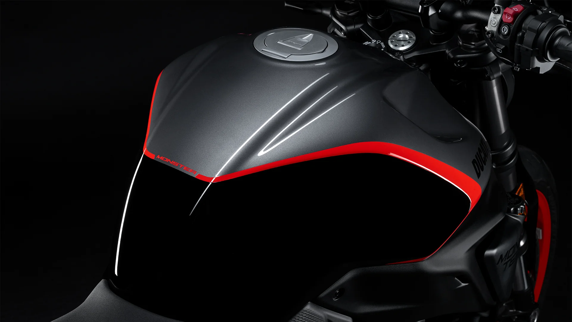 2026 Ducati Monster Plus - Sport Livery - Image 12