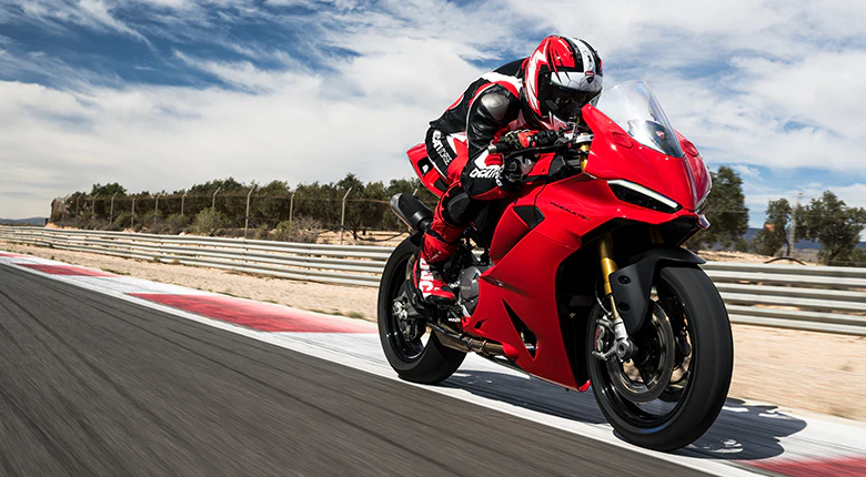 2026 Ducati Panigale V2 S - Red - Image 12
