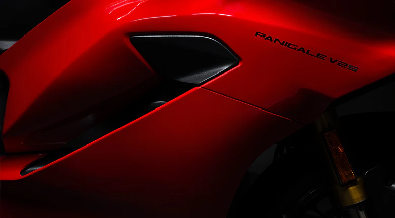 2026 Ducati Panigale V2 S - Red - Image 15