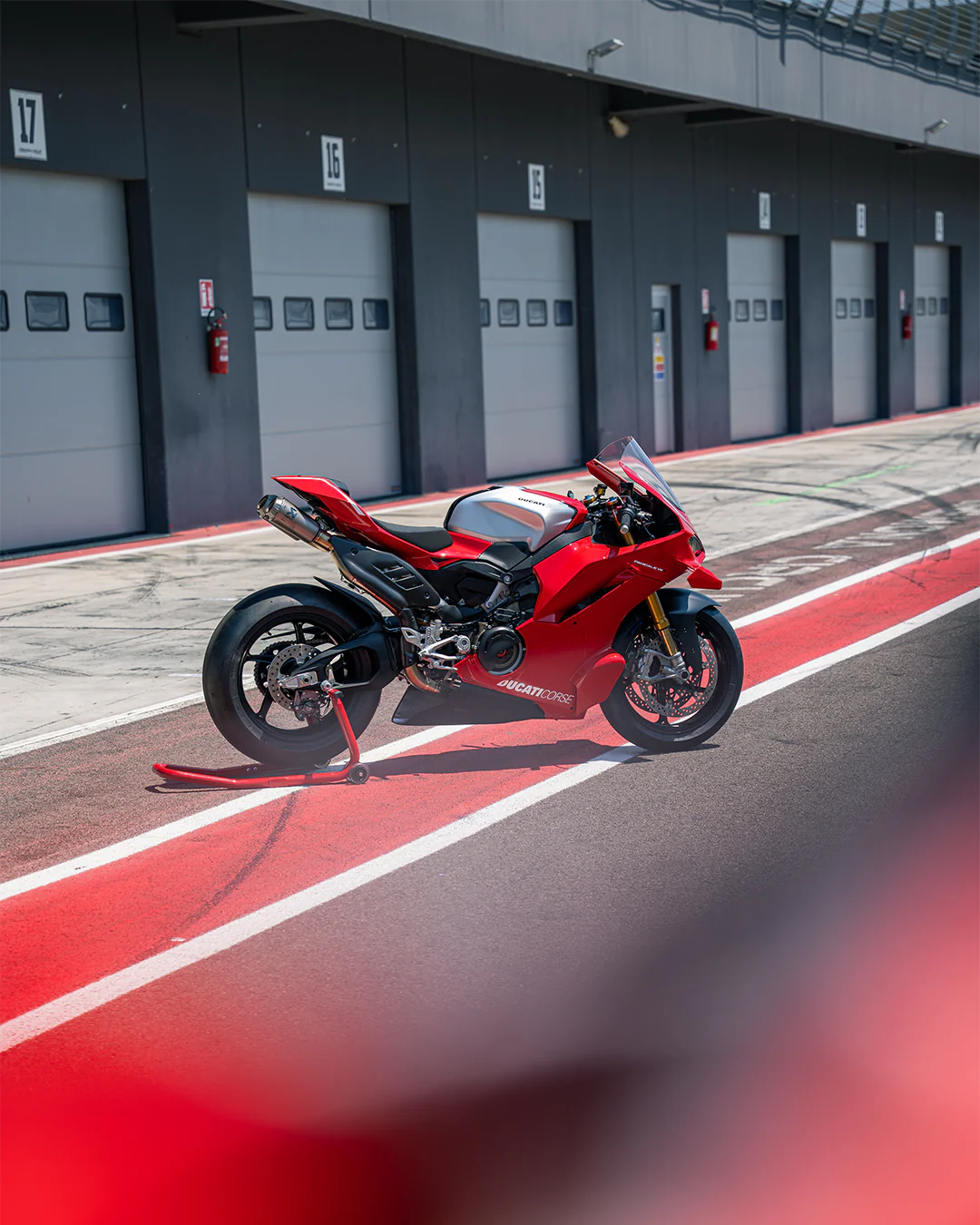 2026 Ducati Panigale V4 R - Image 13