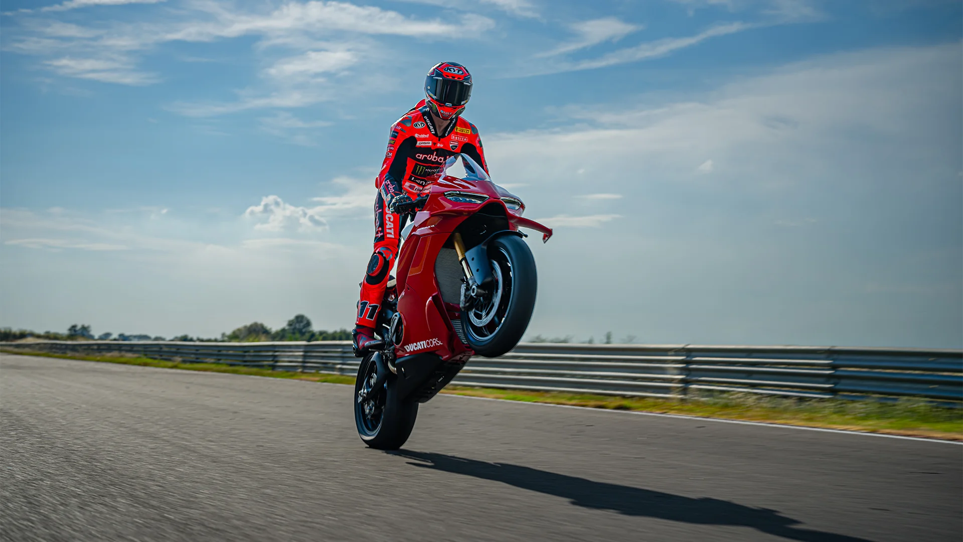 2026 Ducati Panigale V4 R - Image 19