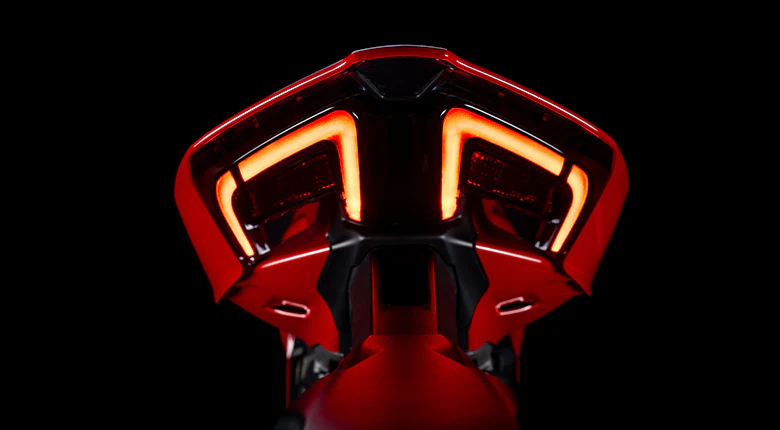 2025 Ducati Panigale V4 S - Red - Image 8