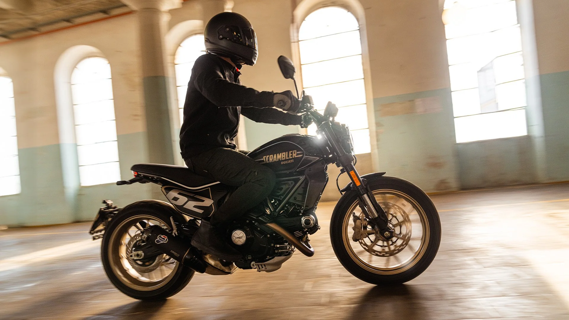 2025 Ducati Scrambler Full Throttle - Heritage Livery - Image 22