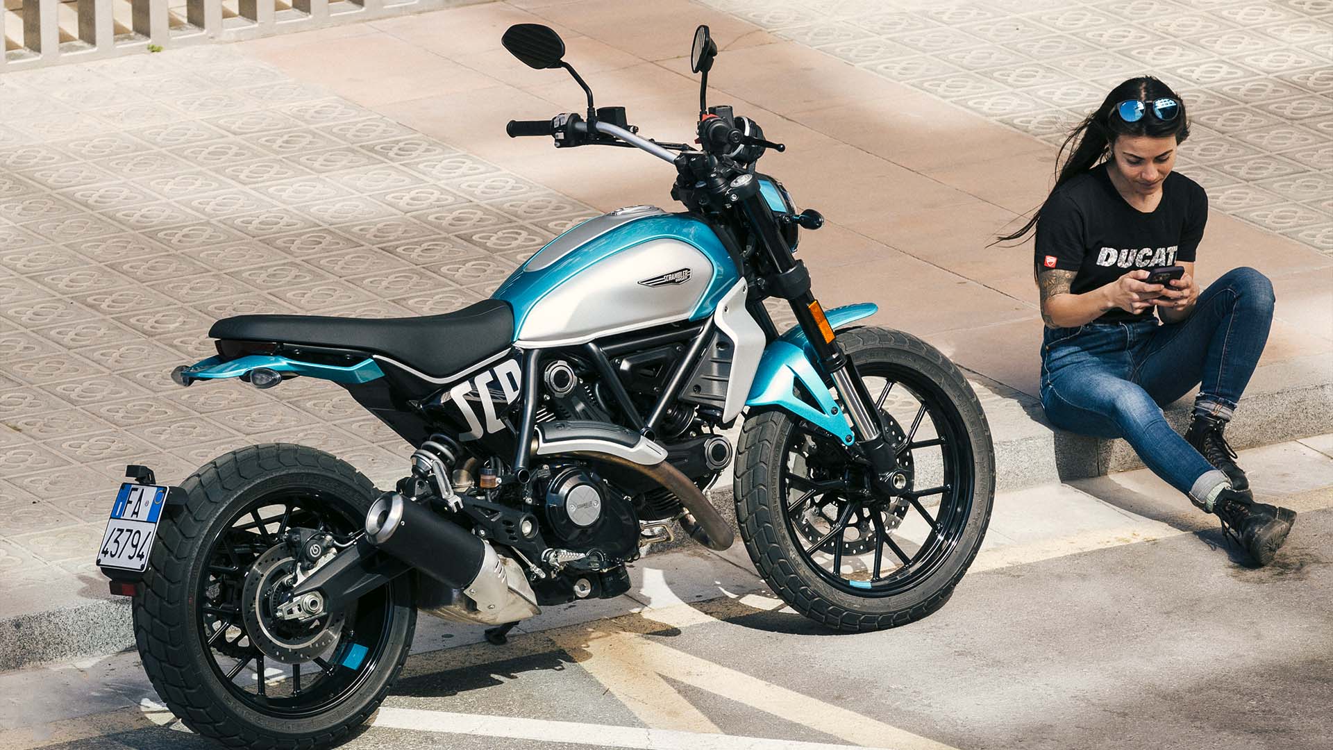 2026 Ducati Scrambler Icon - Yellow - Image 14