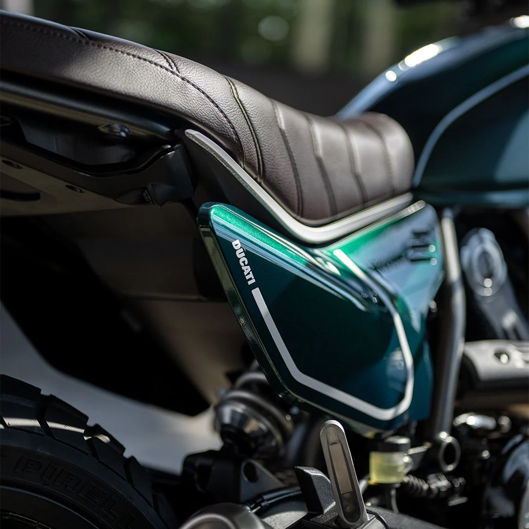 2026 Ducati Scrambler Nightshift - Emerald Green - Image 14