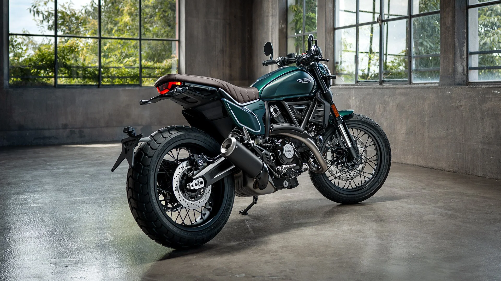 2026 Ducati Scrambler Nightshift - Emerald Green - Image 16