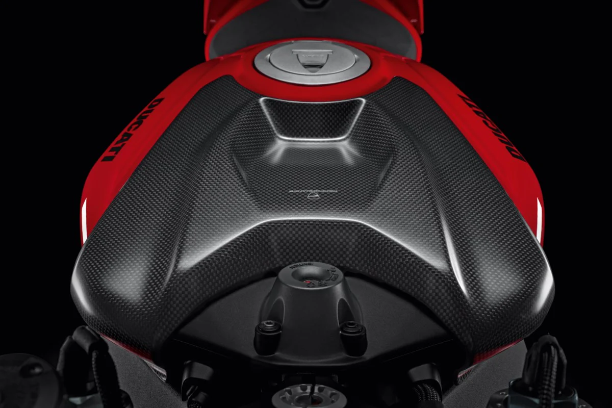 96981821AA - Carbon tank cover - Panigale - Image 4