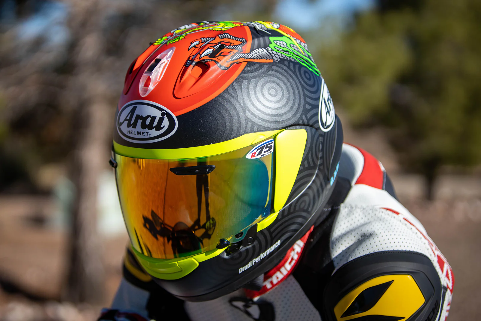 Arai Helmets - Corsair-X Helmet - Tatsuki - Frost - Image 5