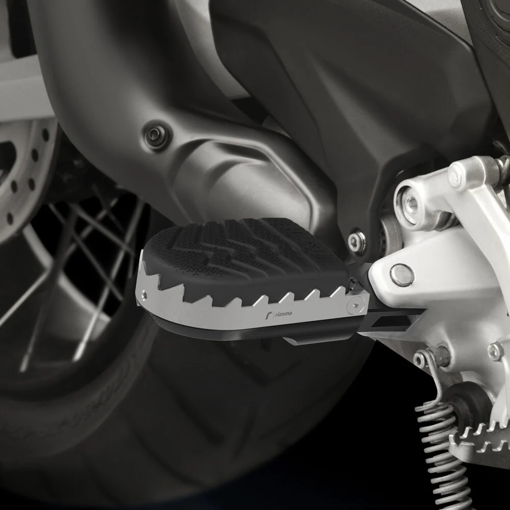 PE724 - RIZOMA - Rider / Passenger Peg Mounting Kit - 22 mm - Image 3