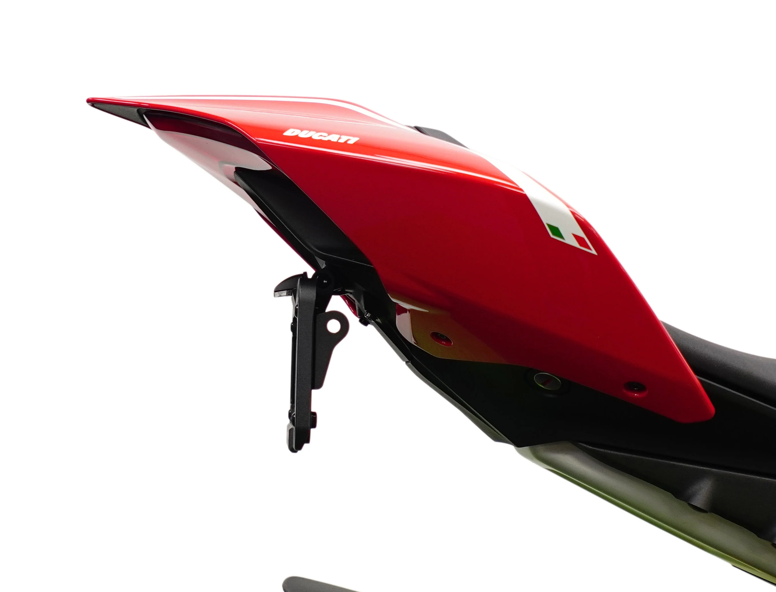PRN017571-017754 - Evotech Dynamic Tail Tidy - Image 3