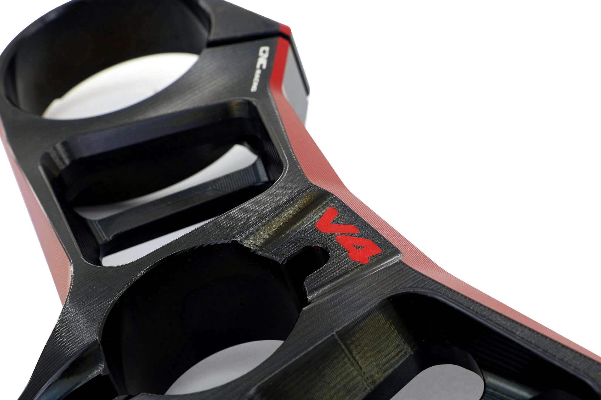PST15 - CNC Racing BI-COLOR Upper Triple Clamp Kit for Ducati Panigale V4 / S / R / Speciale (18-24) - Image 3