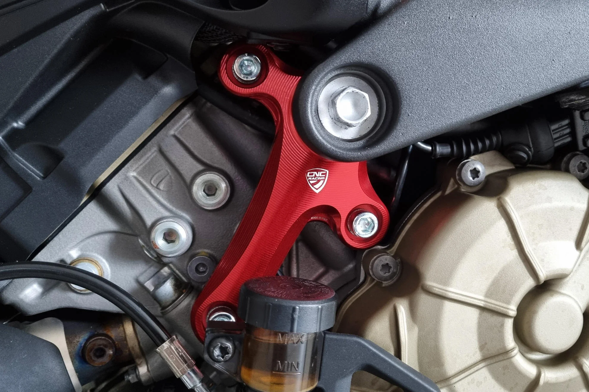STM01 - CNC Racing - RH Engine Support Bracket - Panigale/Streetfighter V4 - Image 7