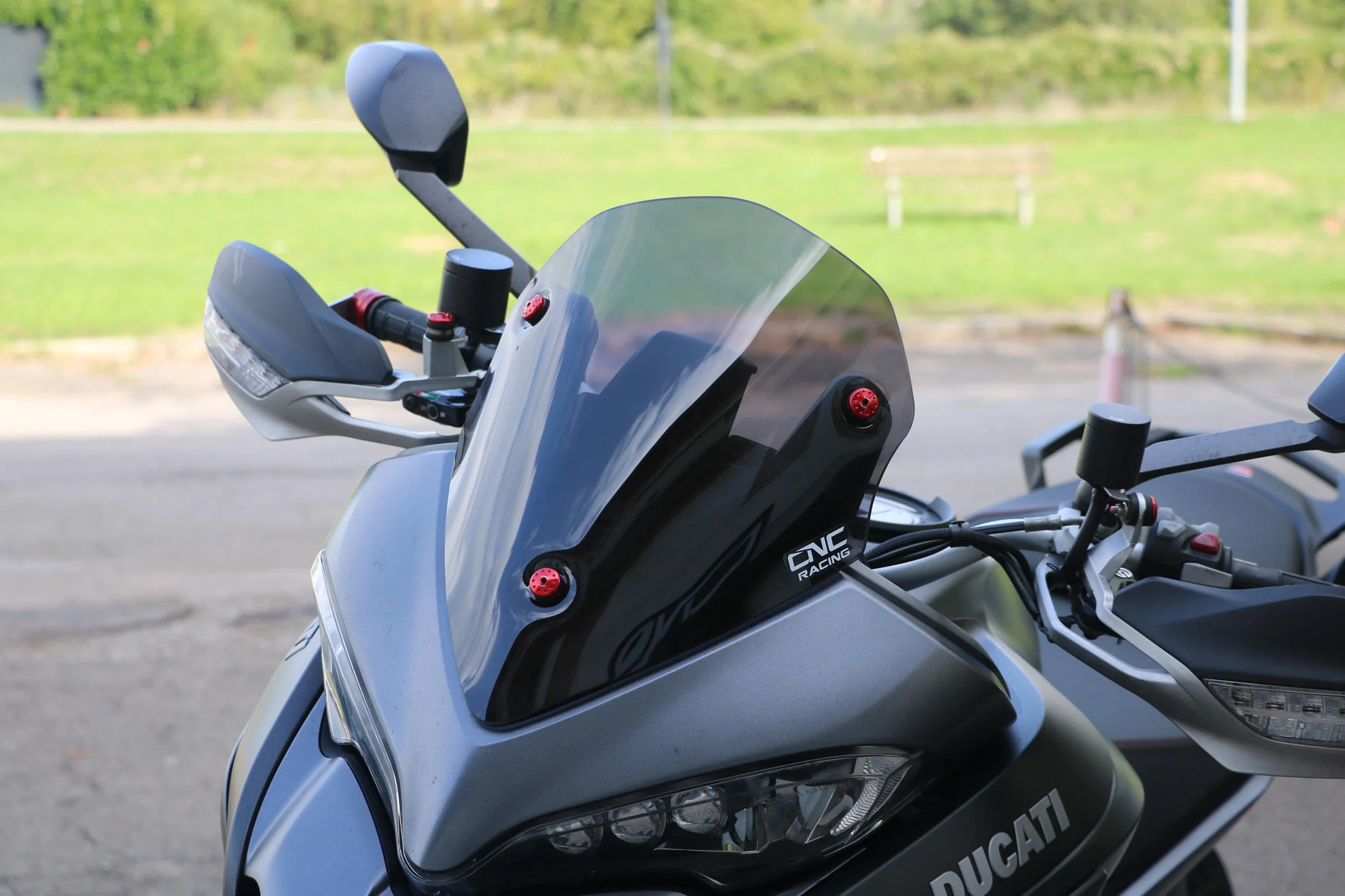 WS350 - CNC Racing - SPORT Windscreen - Multistrada 1200/1260/950 - Image 4