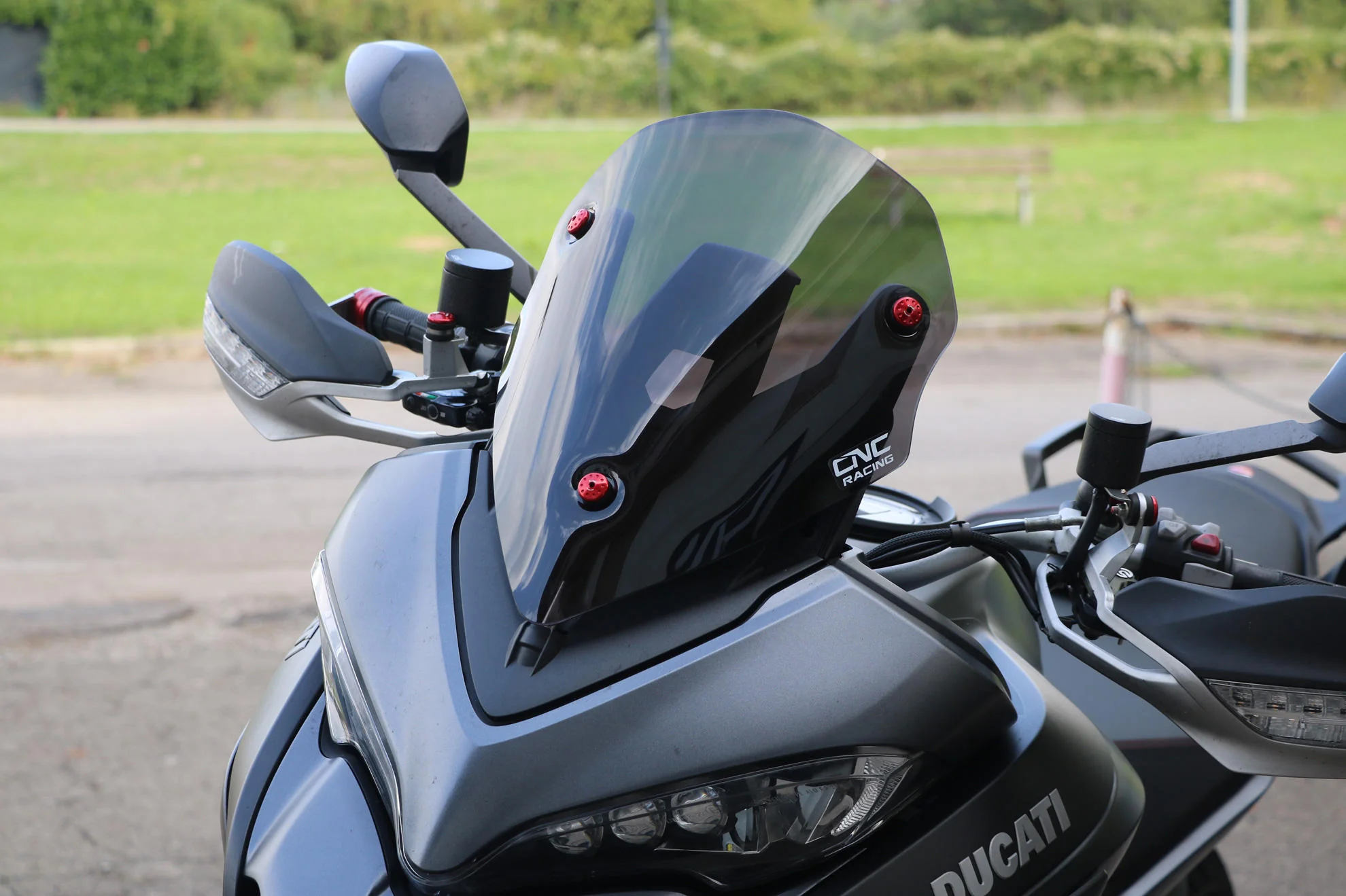 WS350 - CNC Racing - SPORT Windscreen - Multistrada 1200/1260/950 - Image 5