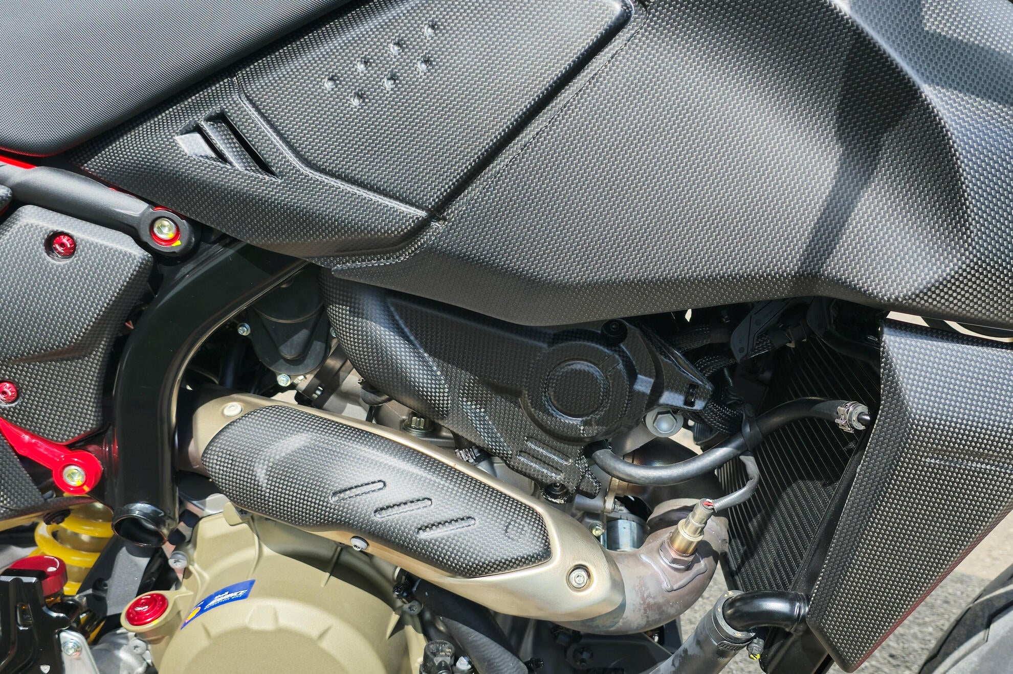 ZA275Y - CNC Racing Carbon Fiber Front Exhaust Guard for the Ducati Hypermotard 698 Mono - Image 2